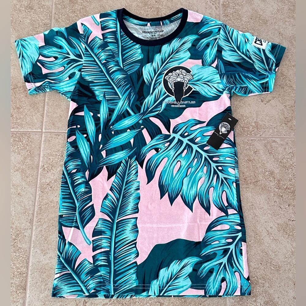 NWT Crooks & Castles All Over Palm Medusa Tee in Pink Multi